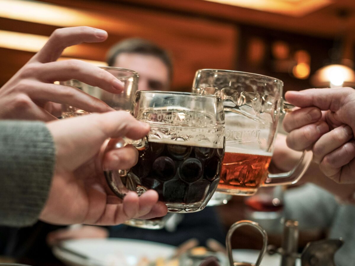 Imagen destacada para el blog titulado "Top 7ps en el Centro de Mérida para "Bar Hopping"